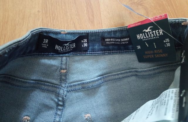 Vaqueros Hollister High-Rise