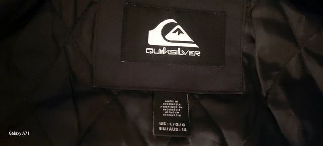 Chaqueta Quiksilver negra
