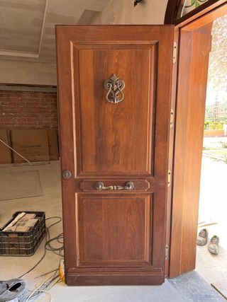 Puerta Iroko maciza entrada