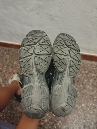 Zapatillas Asics Gel-NYC negras y grises
