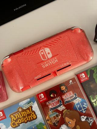Nintendo Switch Lite + 3 giochi