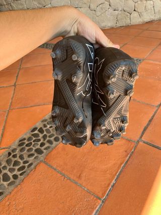 Botas de fútbol Puma Future 7. 
Cesped Artificial