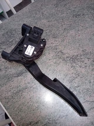 Pedal acelerador Opel Astra