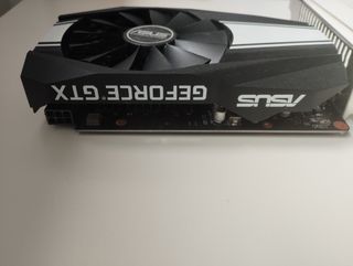 Tarjeta gráfica NVIDIA GTX 1650 SUPER 4GB