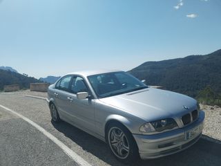 BMW E46 330i