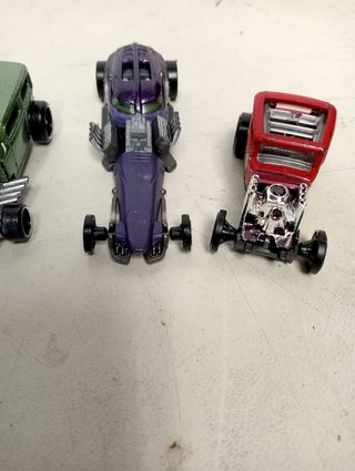 6 Hot Wheels modificados