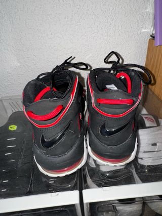 Nike Air Uptempo 96 - rojas y negras