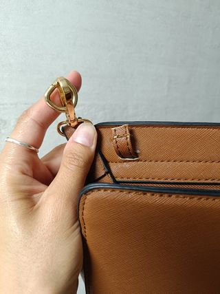 Bolso marrón