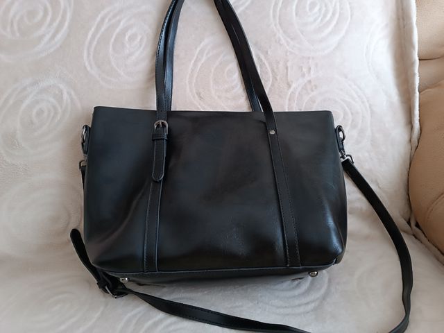 Bolso negro elegante