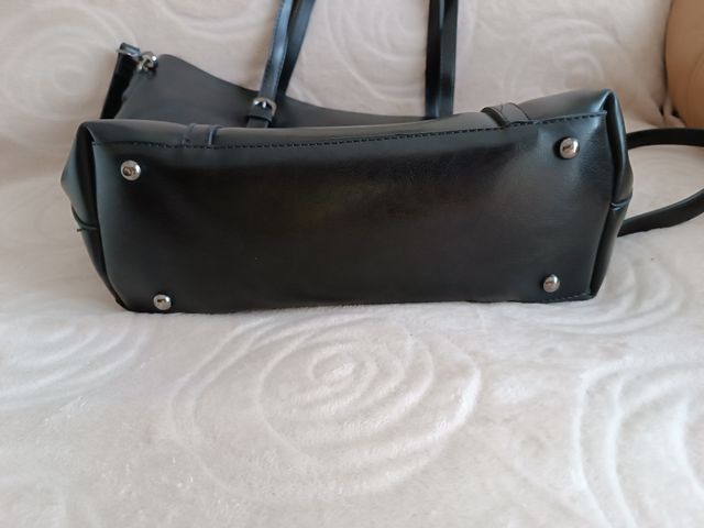 Bolso negro elegante