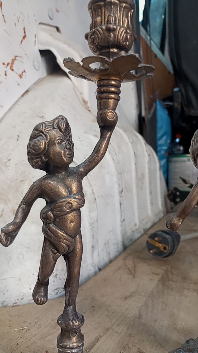 2 Candelabro metal latón