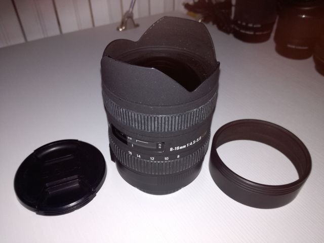 Obiettivo Sigma 8-16mm Canon