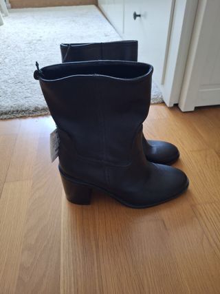 Botines piel Zara negros -talla 38
