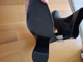 Botines piel Zara negros -talla 38