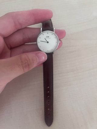 Reloj Daniel Wellington marrón