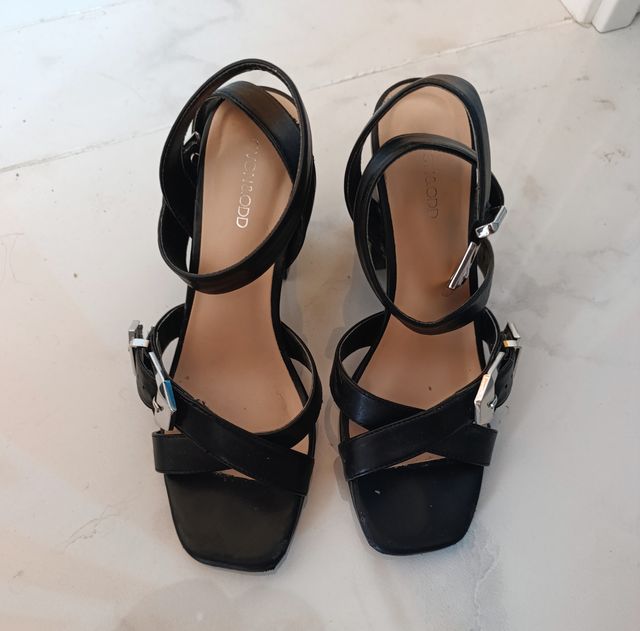 Sandali neri c&a - tacco 9.5 cm. Vendo per numero