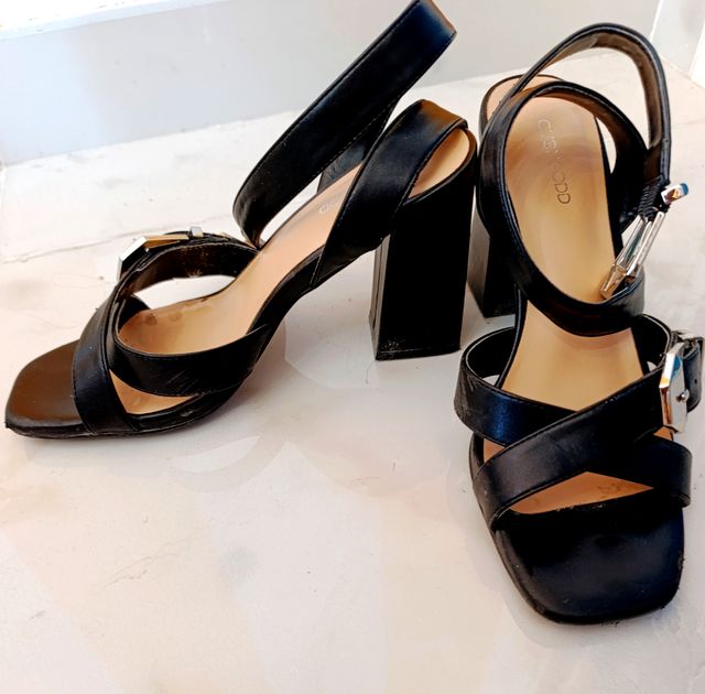 Sandali neri c&a - tacco 9.5 cm. Vendo per numero