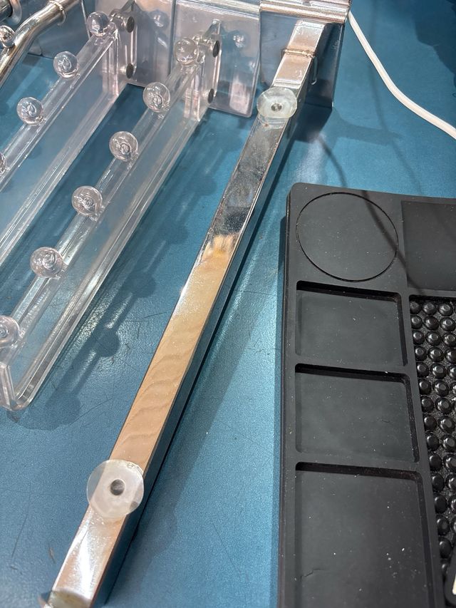 Ganchos de ropa para expositores lineales (Lama)