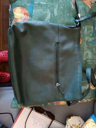 Bolso bandolera verde nuevo marca Caminata