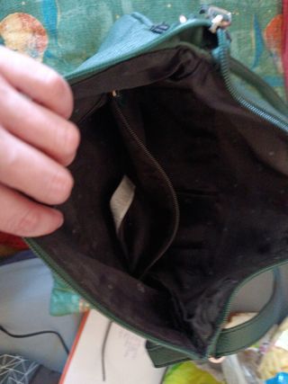 Bolso bandolera verde nuevo marca Caminata