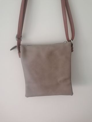 Bolso bandolera beige y marrón