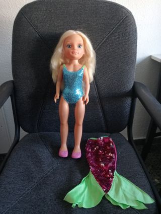 Muñeca Nancy Sirena con cola