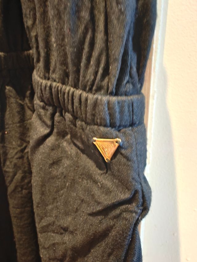 Mono Guess negro - Talla M