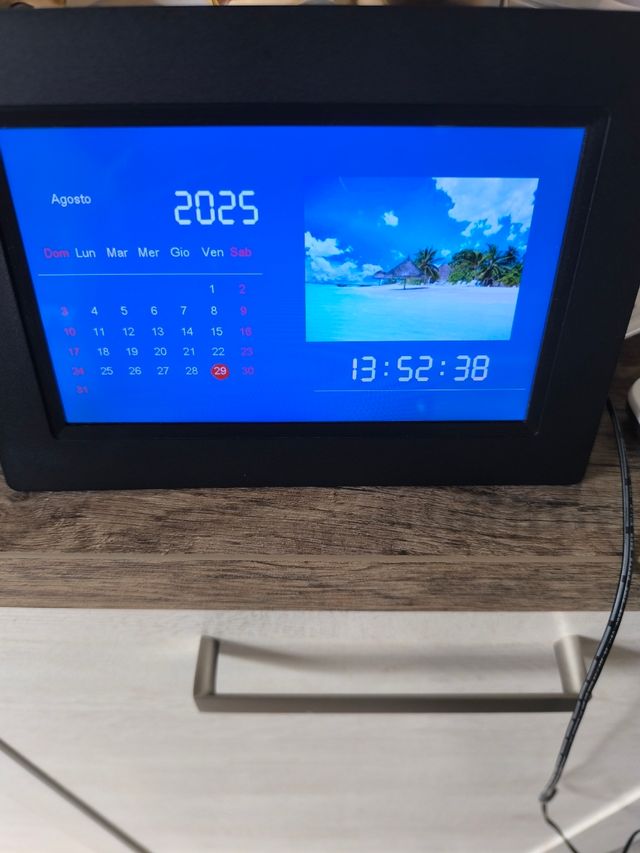 Cornice digitale Majestic - 2025