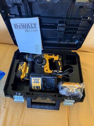 Taladro Dewalt DCH273P2T XR 18V
