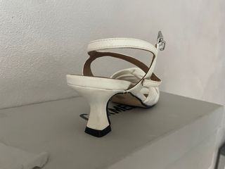 Sandali Carmens 36 pelle bianchi