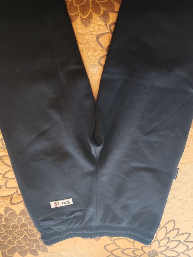 Pantalones HOODRICH negros