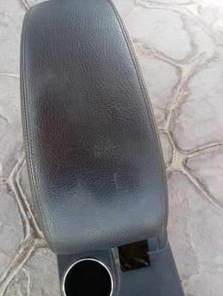 Consola central Ford Mondeo 2003