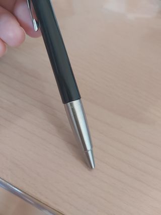 Bolígrafos Parker Vector: Bolígrafo y Roller