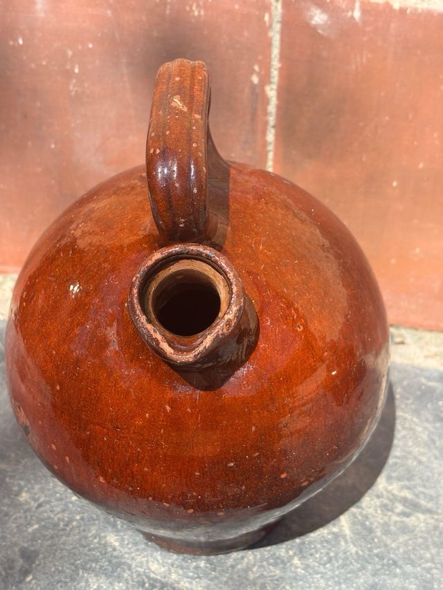 Aceitera barro antigua