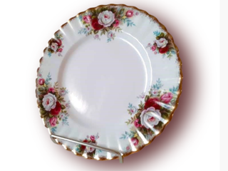 Royal Albert Celebration Trio con taza de café