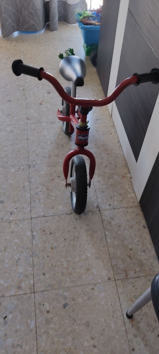 Chico Red Bullet - bici sin pedales
