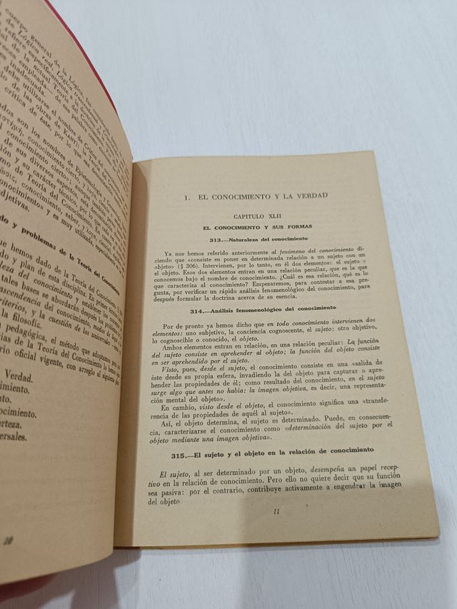 filosofia elemental. V. GENOVES. 1946