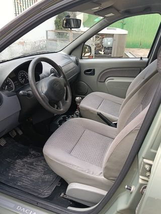 Dacia Logan 2007
