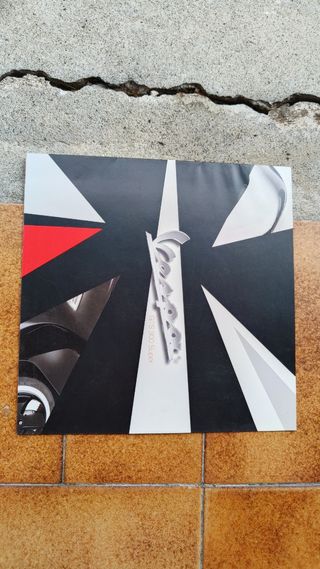 Depliant Vespa GTS 300 Super