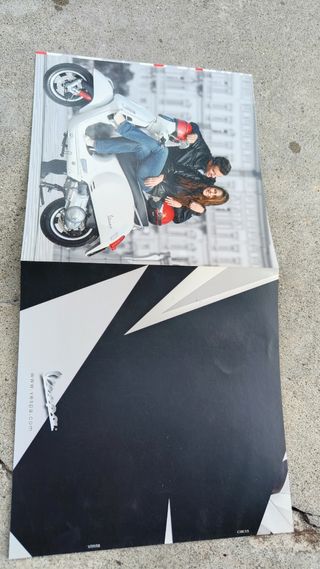 Depliant Vespa GTS 300 Super