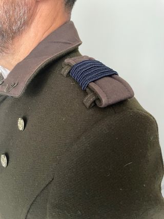 Abrigo militar verde oliva
