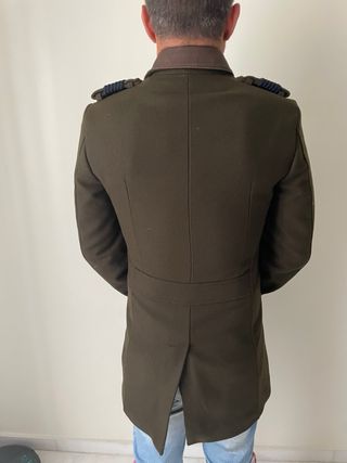 Abrigo militar verde oliva