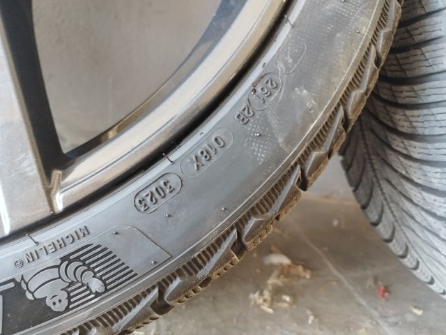 Llantas BMW X5M - Michelin Pilot Alpin