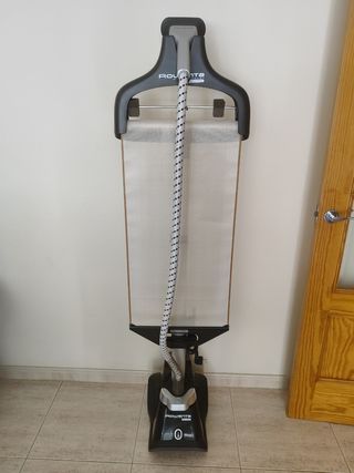 Plancha vertical Rowenta Master Valet 1550w 