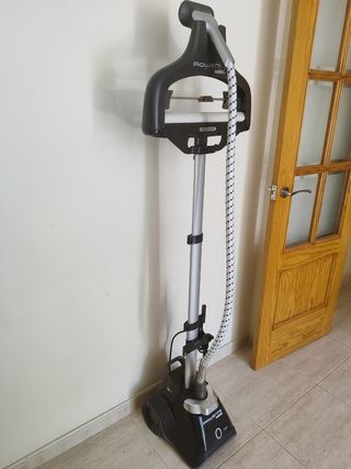 Plancha vertical Rowenta Master Valet 1550w 