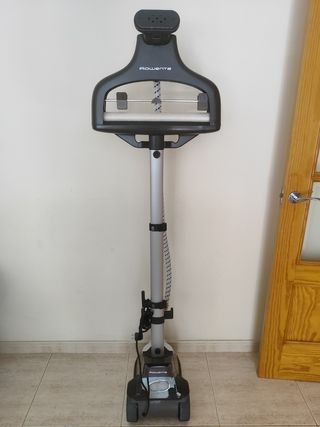 Plancha vertical Rowenta Master Valet 1550w 