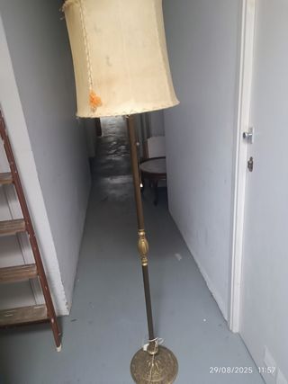 Estantería madera estilo clásico