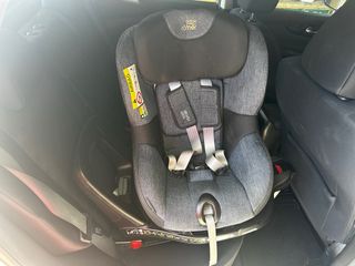 Britax Römer Dualfix i-Size