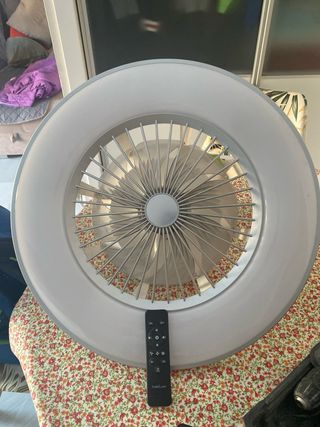 Ventilador techo gris - 1 año