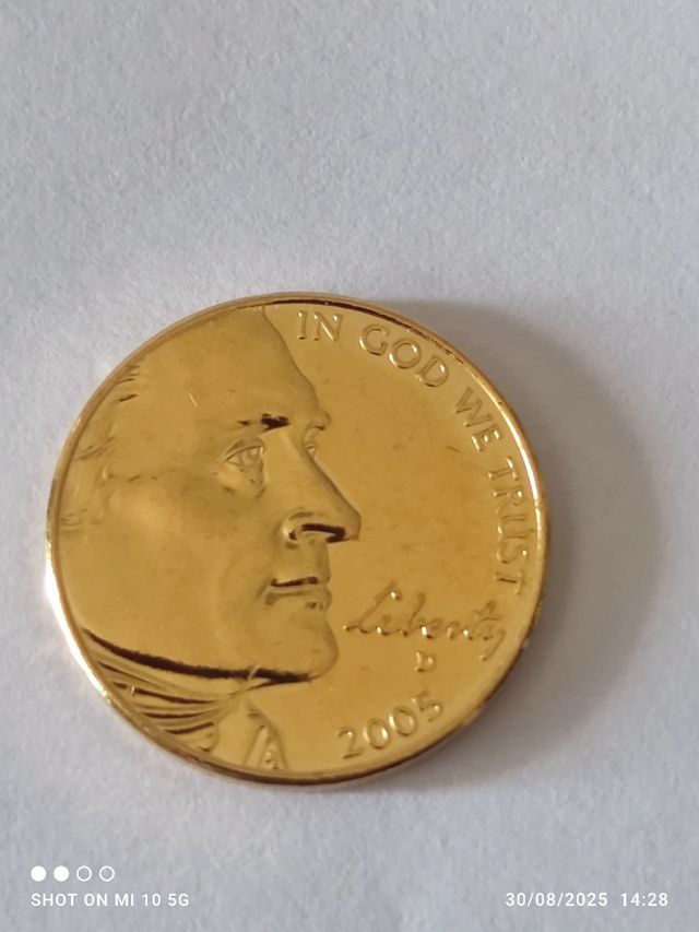 Moneta 2005 in  bagno d'oro